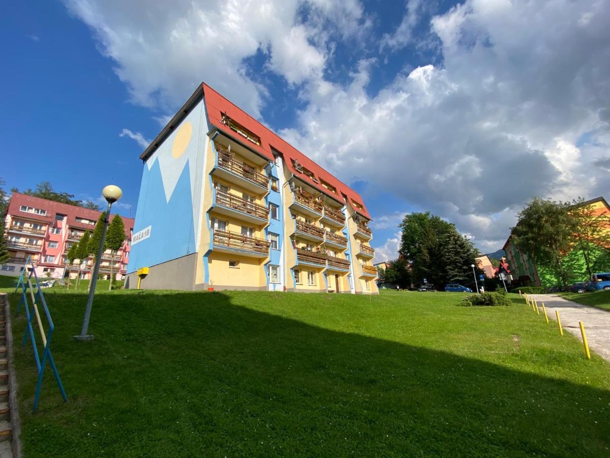 Apartament Martynka シクラルスカ・ポレンバ エクステリア 写真